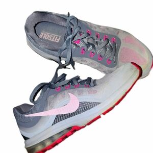 Women's Nike Air Max Dynasty 2 Running Shoes (Grey/Pink - Size 8)